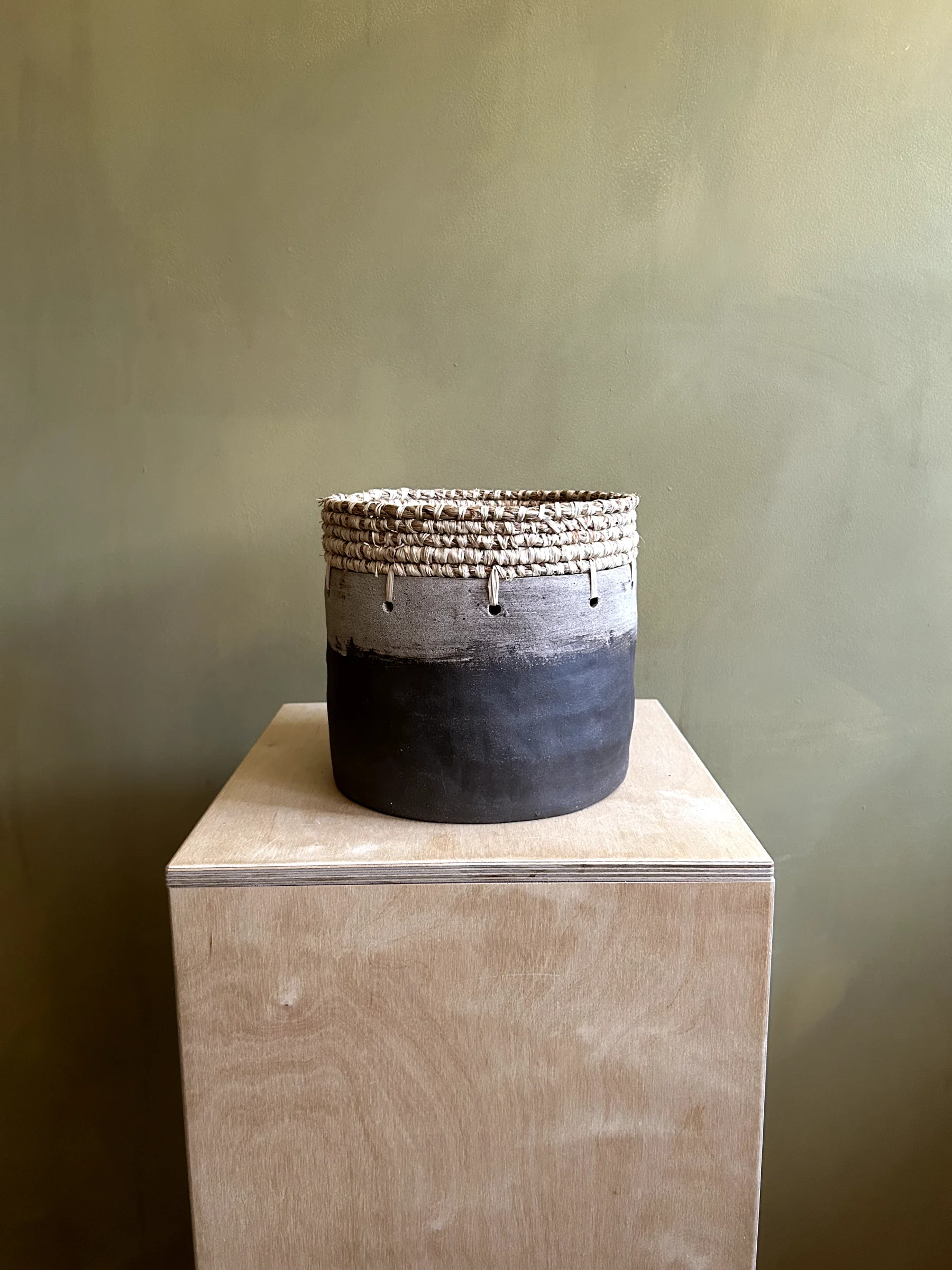 Woven Top Planter