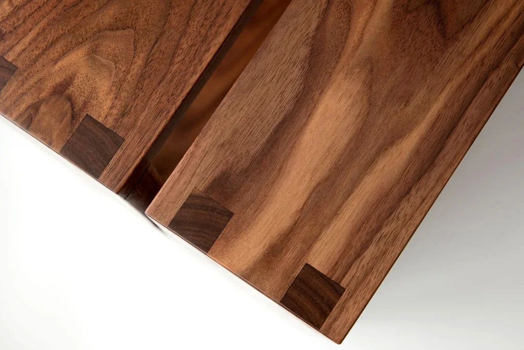 Eleven Bench - Walnut - 26" 3