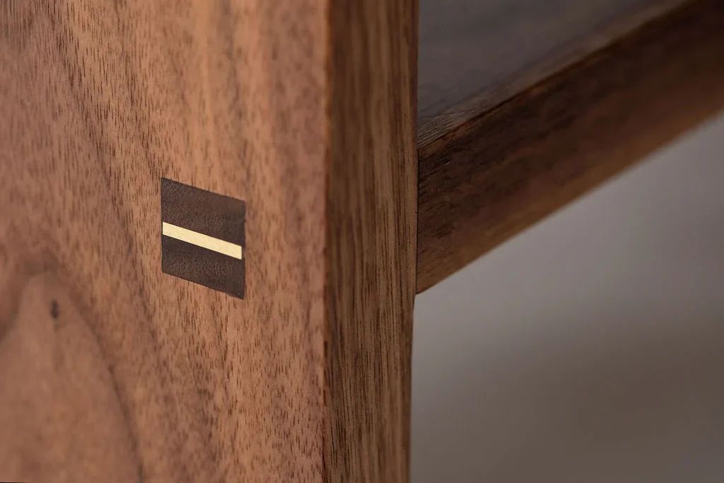 Eleven Bench - Walnut - 26" 4