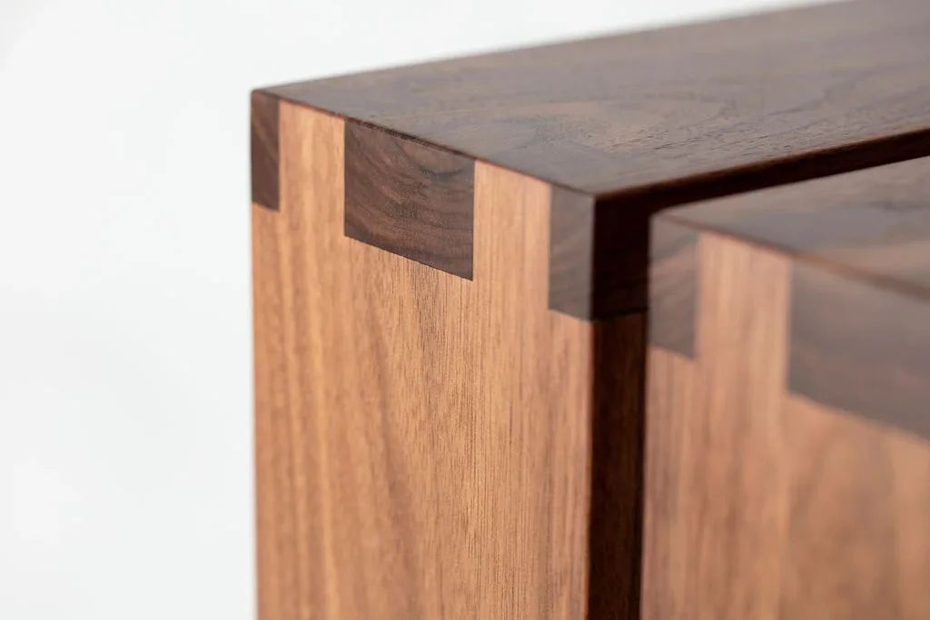 Eleven Bench - Walnut - 26" 5
