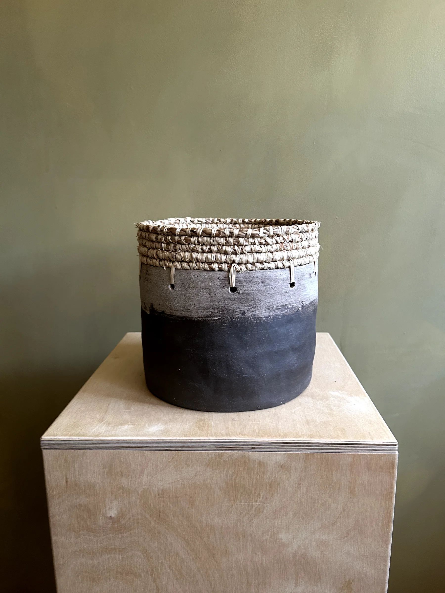 Woven Top Planter 2
