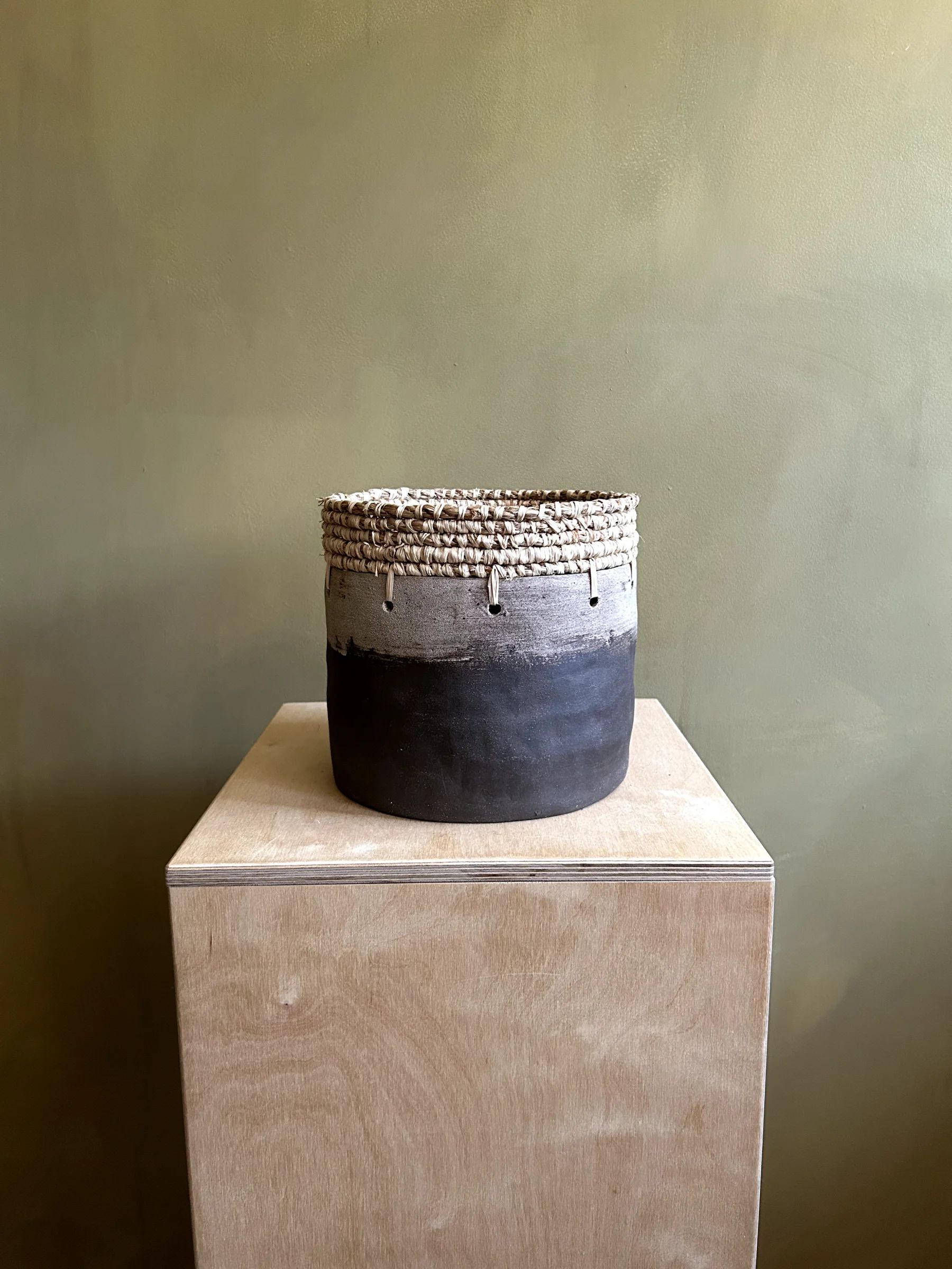 Woven Top Planter