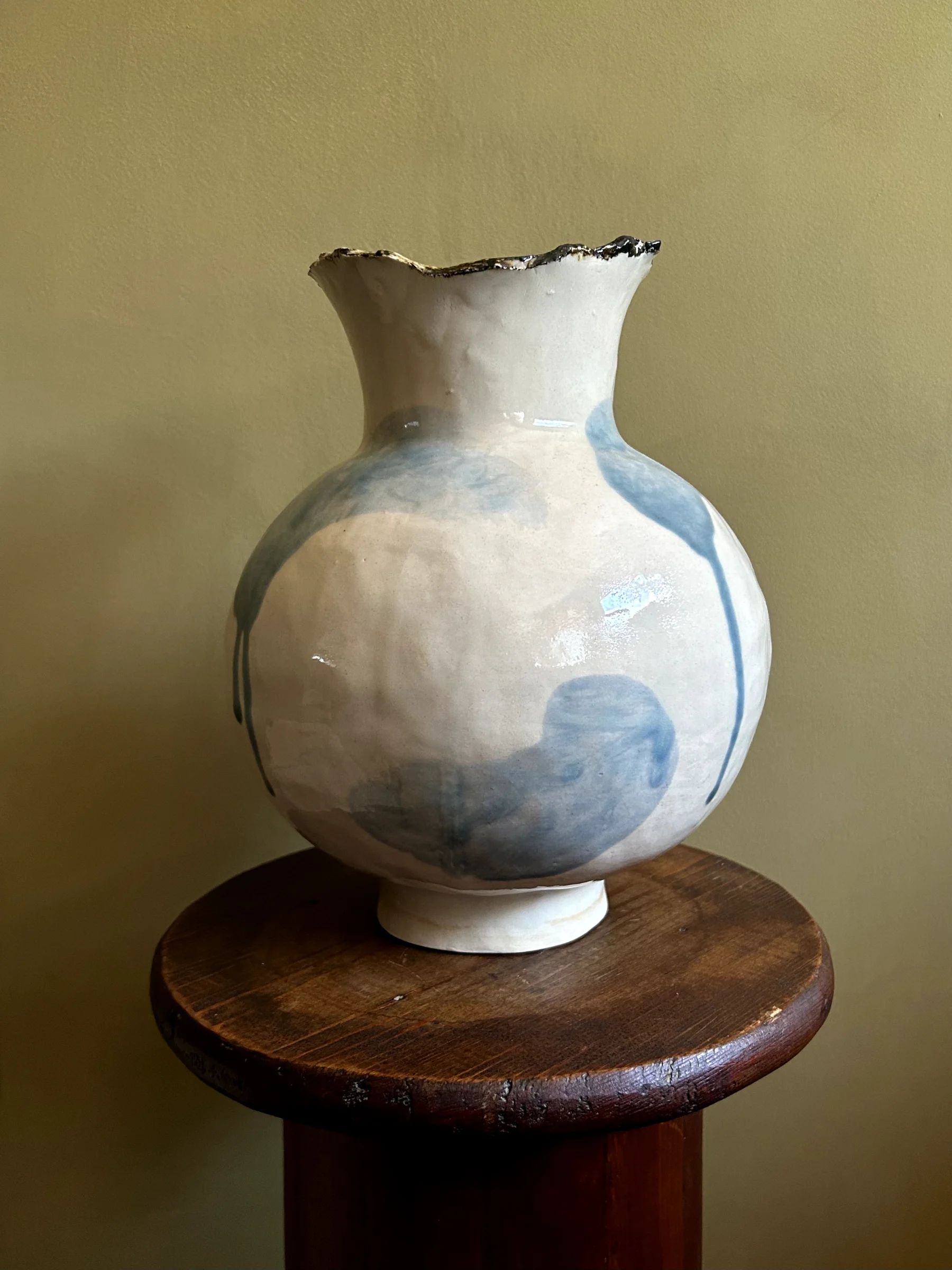 Blue Swoop Moon Jar 3