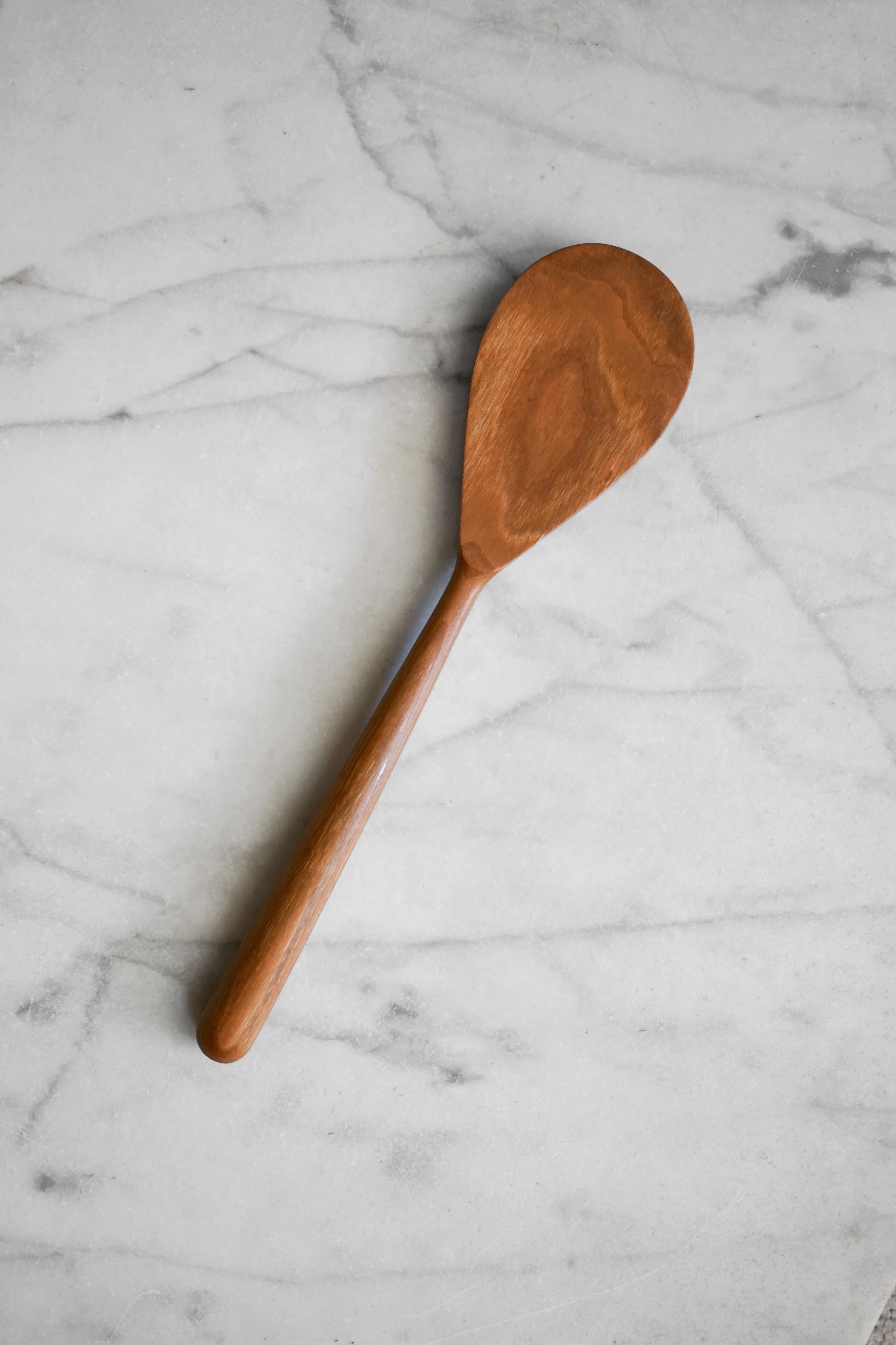 Centered Cooking Spatula - Walnut or Cherry Wood 2