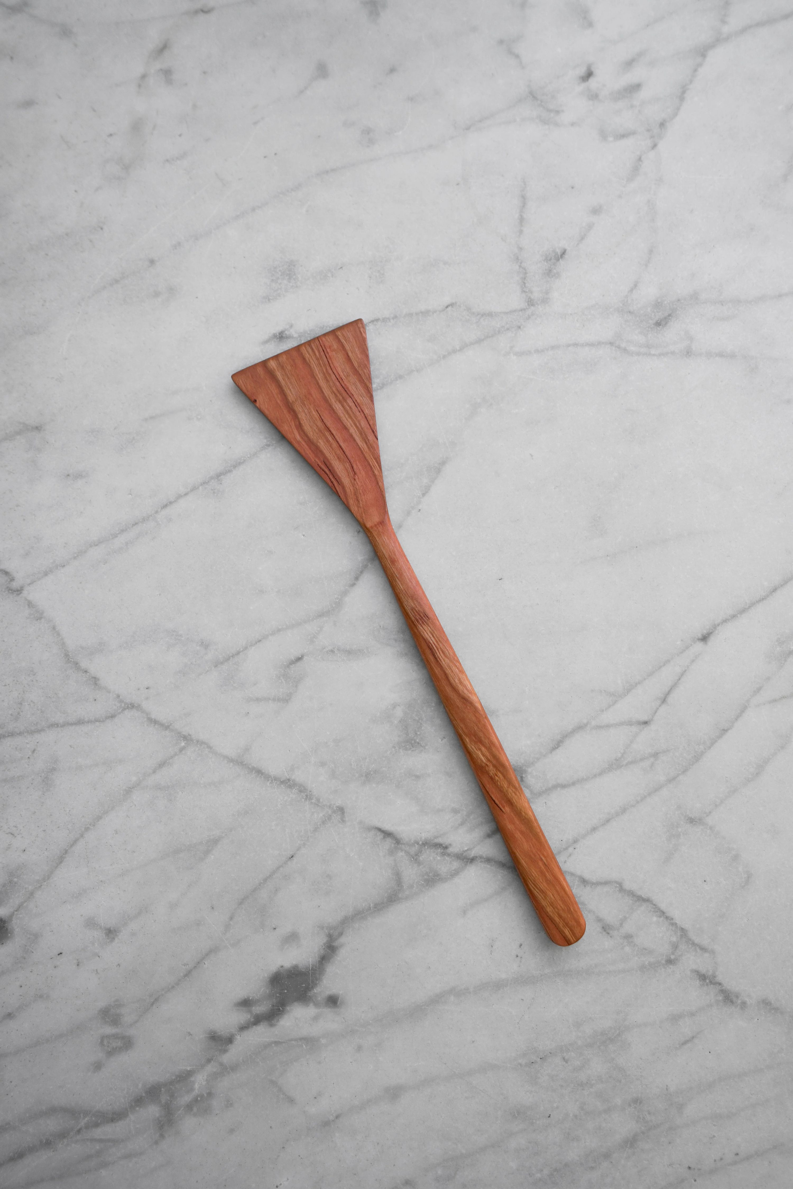 Flat Line - Triangle Spatula - Walnut, Cherry, or Maple Wood 3