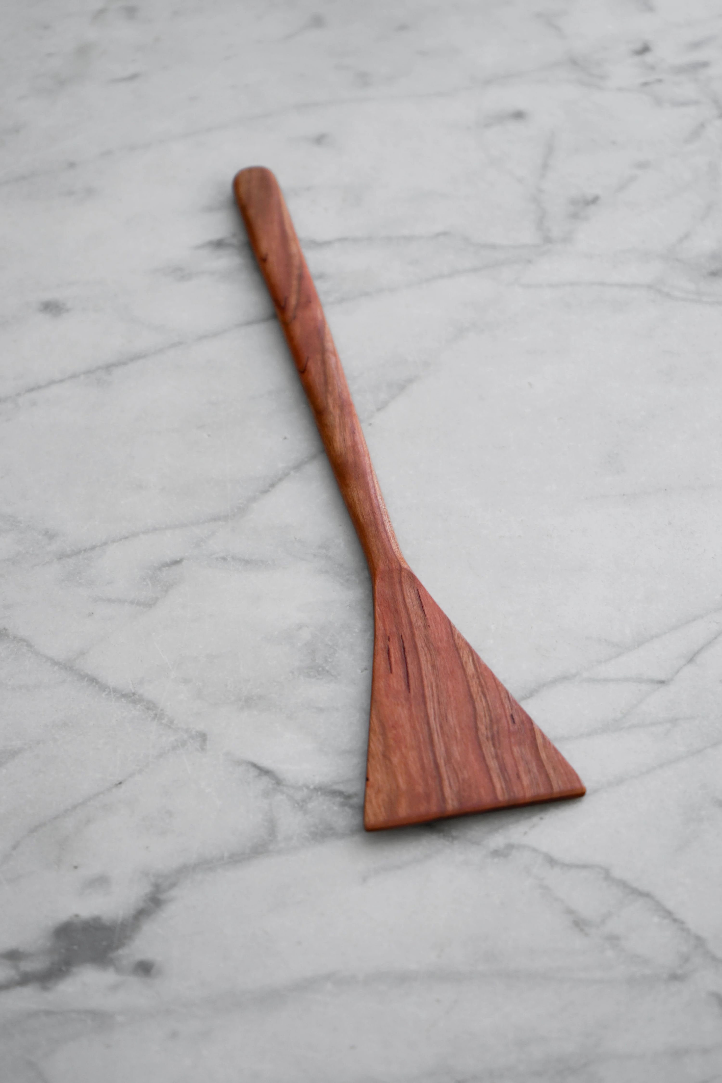 Flat Line - Triangle Spatula - Walnut, Cherry, or Maple Wood 4