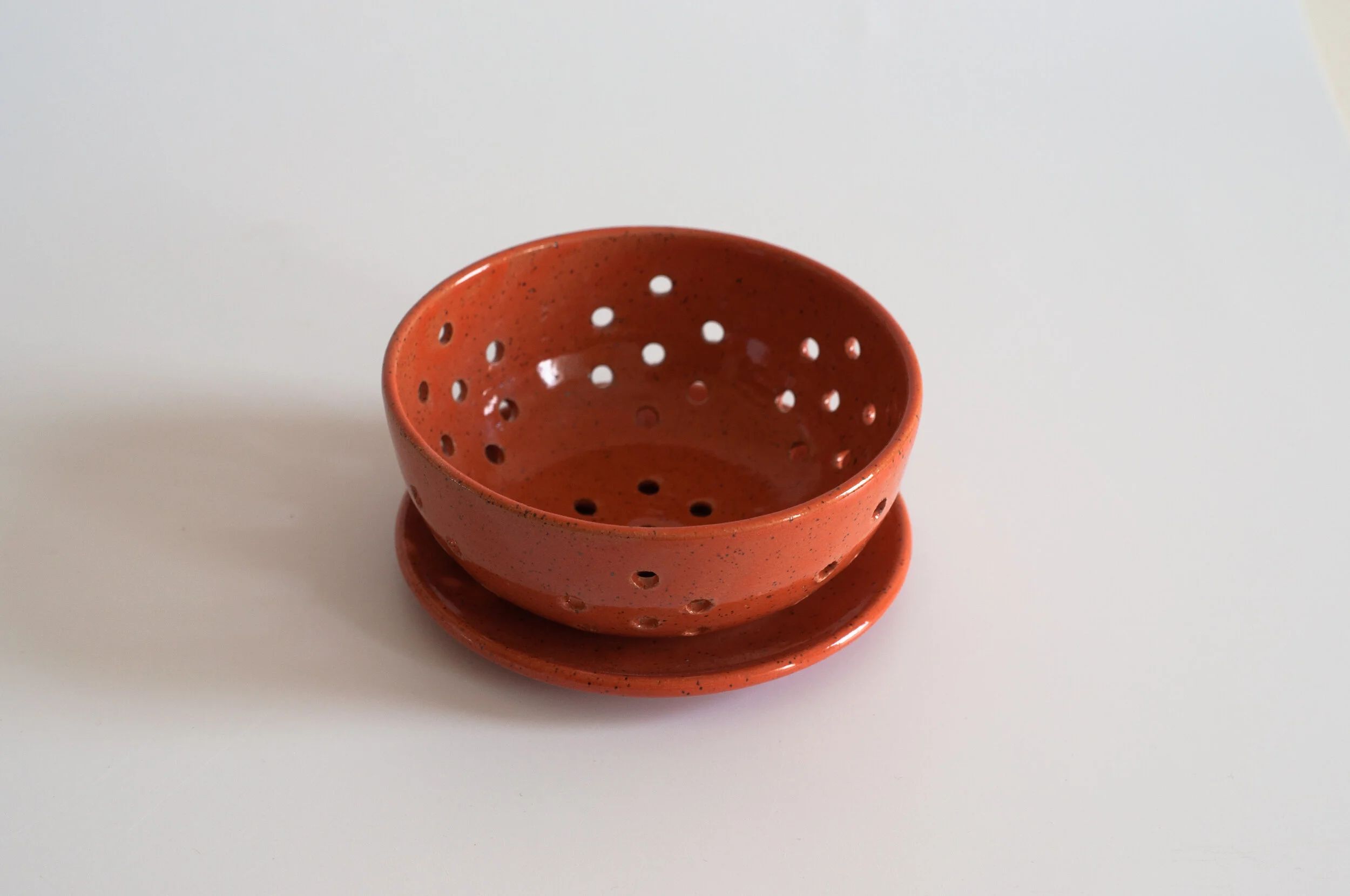 Berry Bowl with Dish Small 2