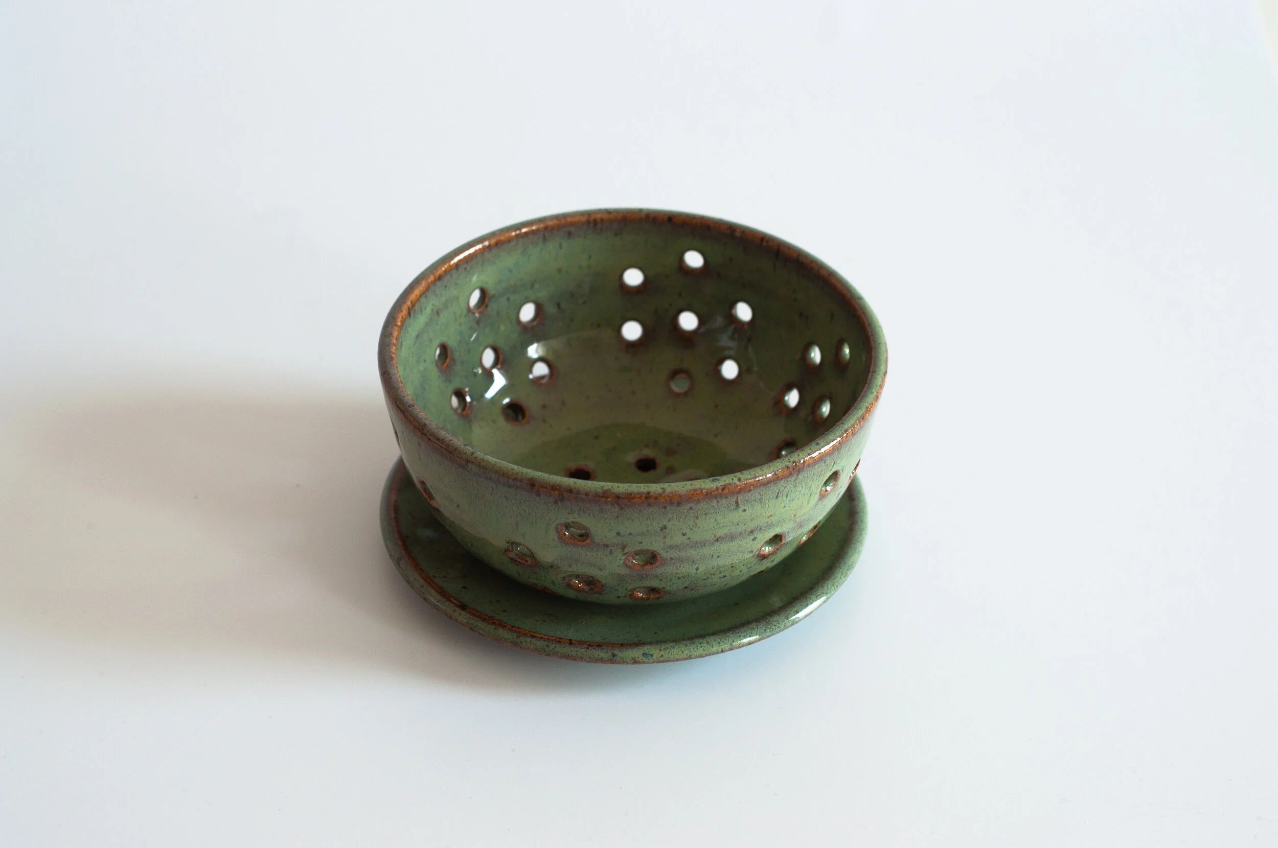 Berry Bowl with Dish Small 4
