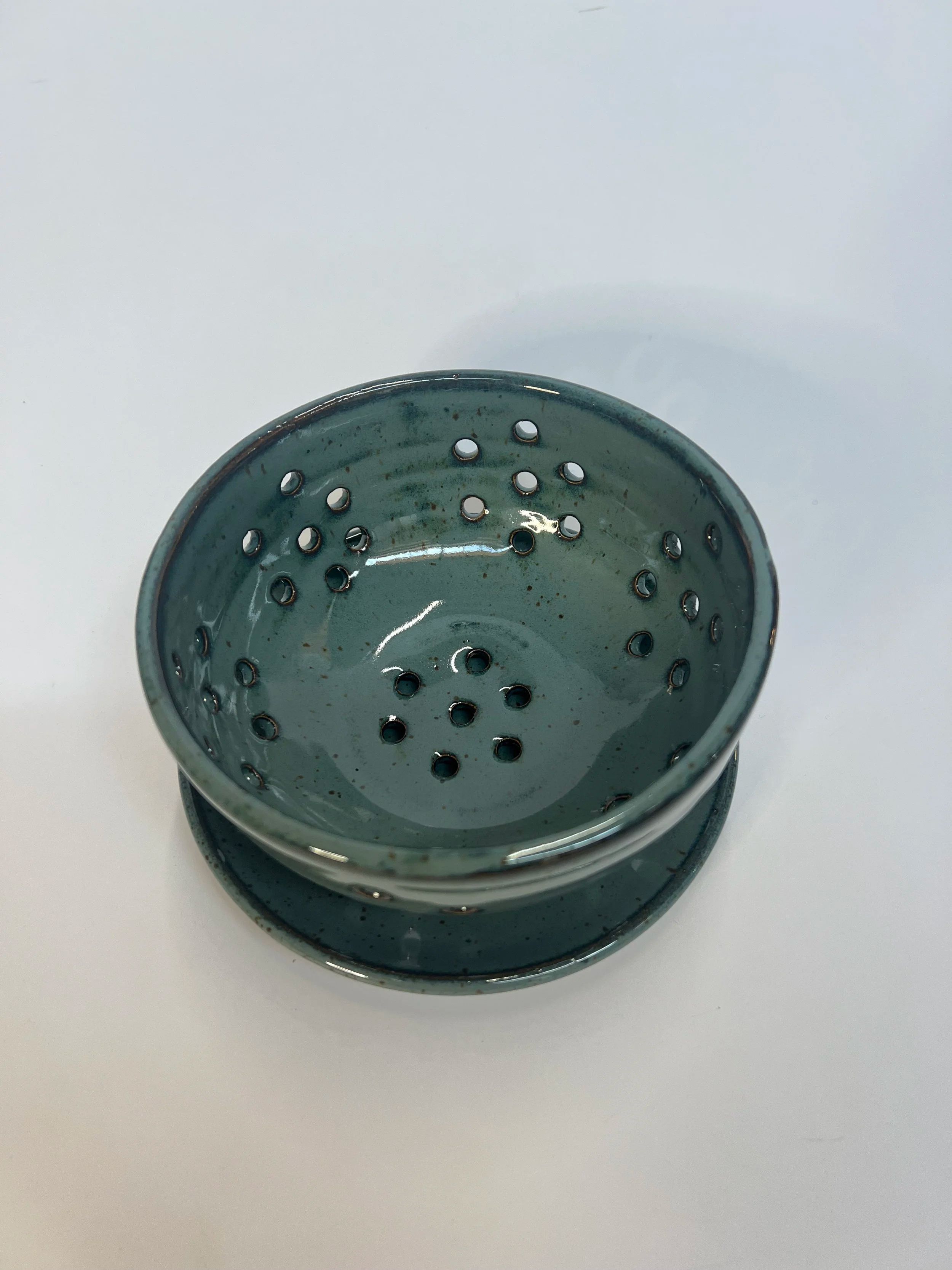 Berry Bowl with Dish Small 8