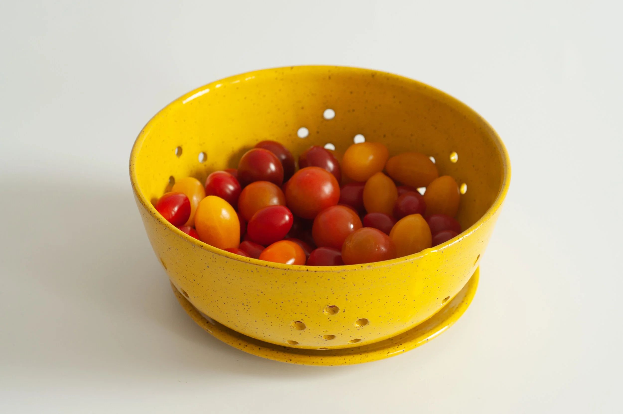 Berry Bowl with Dish Large by RachaelPots