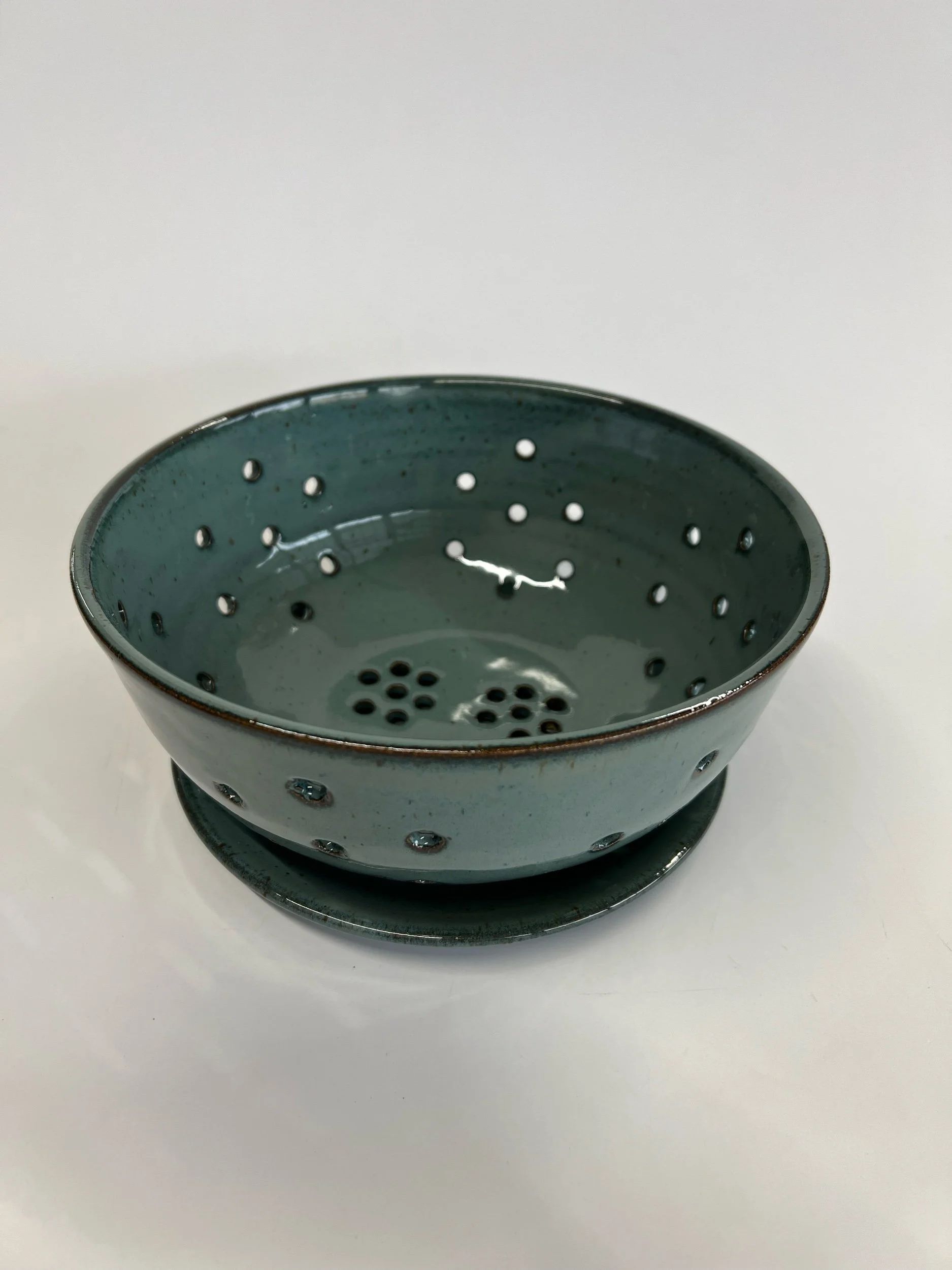 Berry Bowl with Dish Large 7