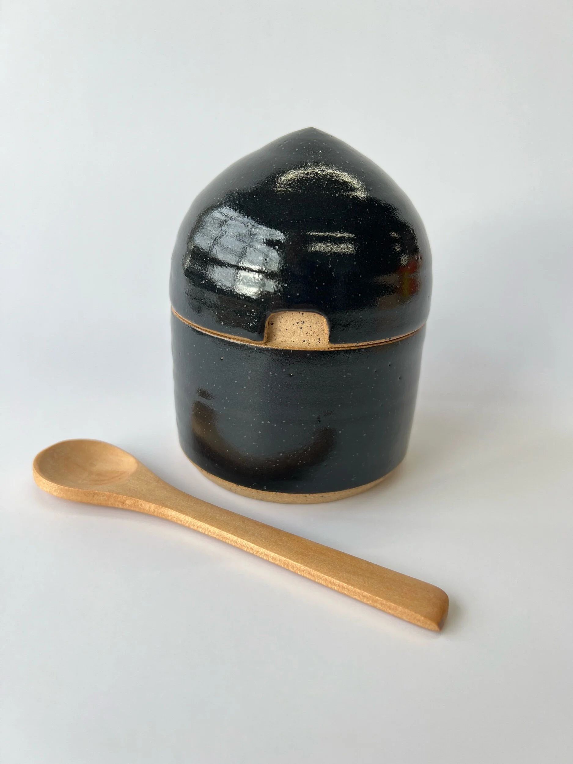 Sugar Bowl with Lid 24