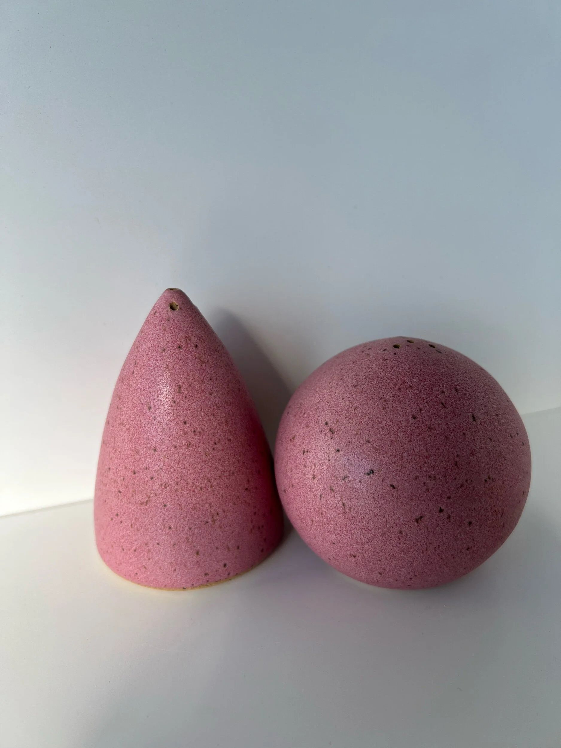 Salt and Pepper Shaker 2