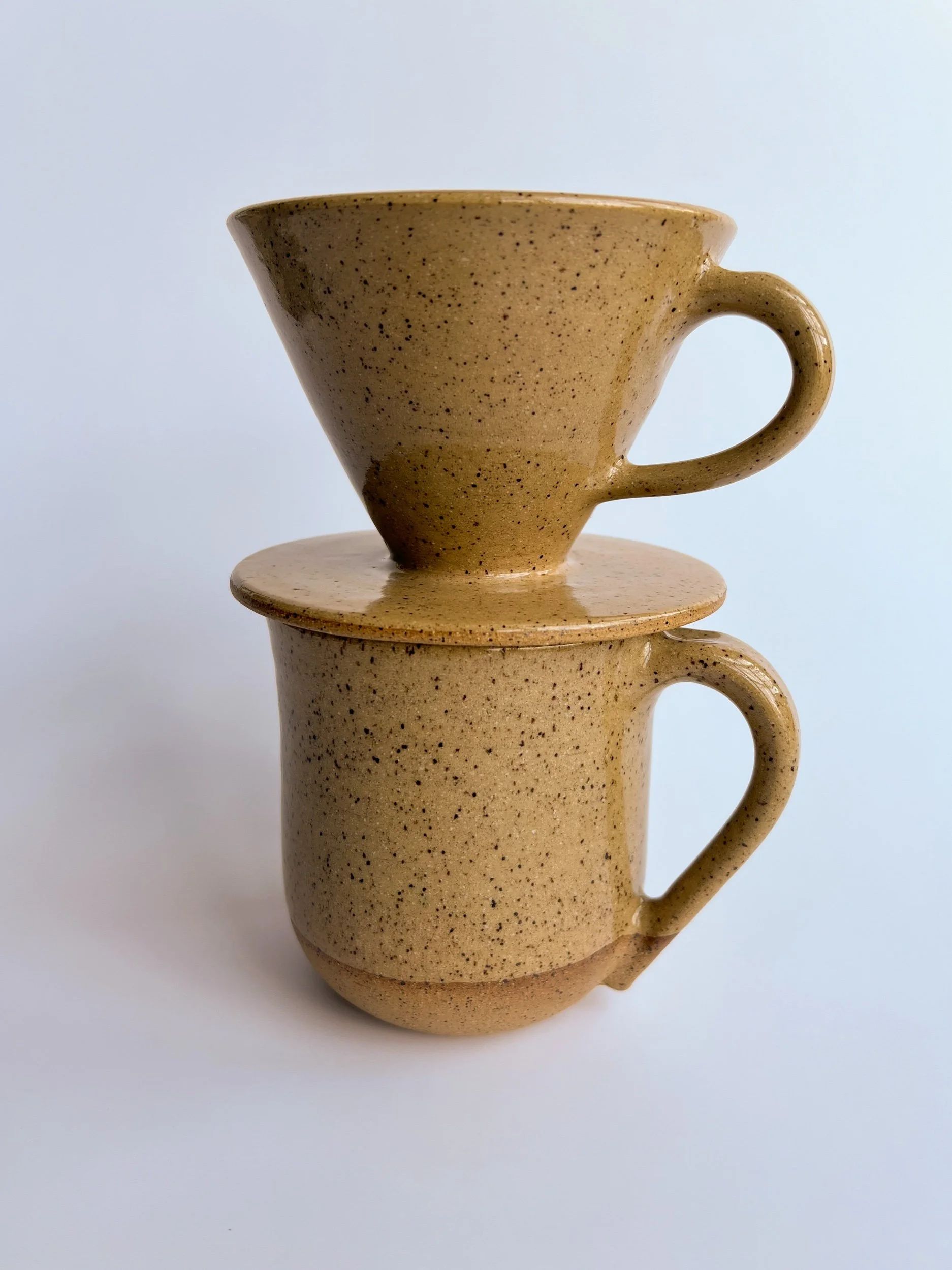 Coffee Pour Over Cone w/ Handle 2