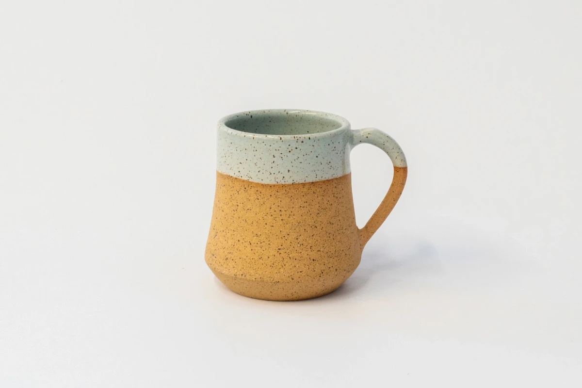 Taper Mug (14 oz) by RachaelPots