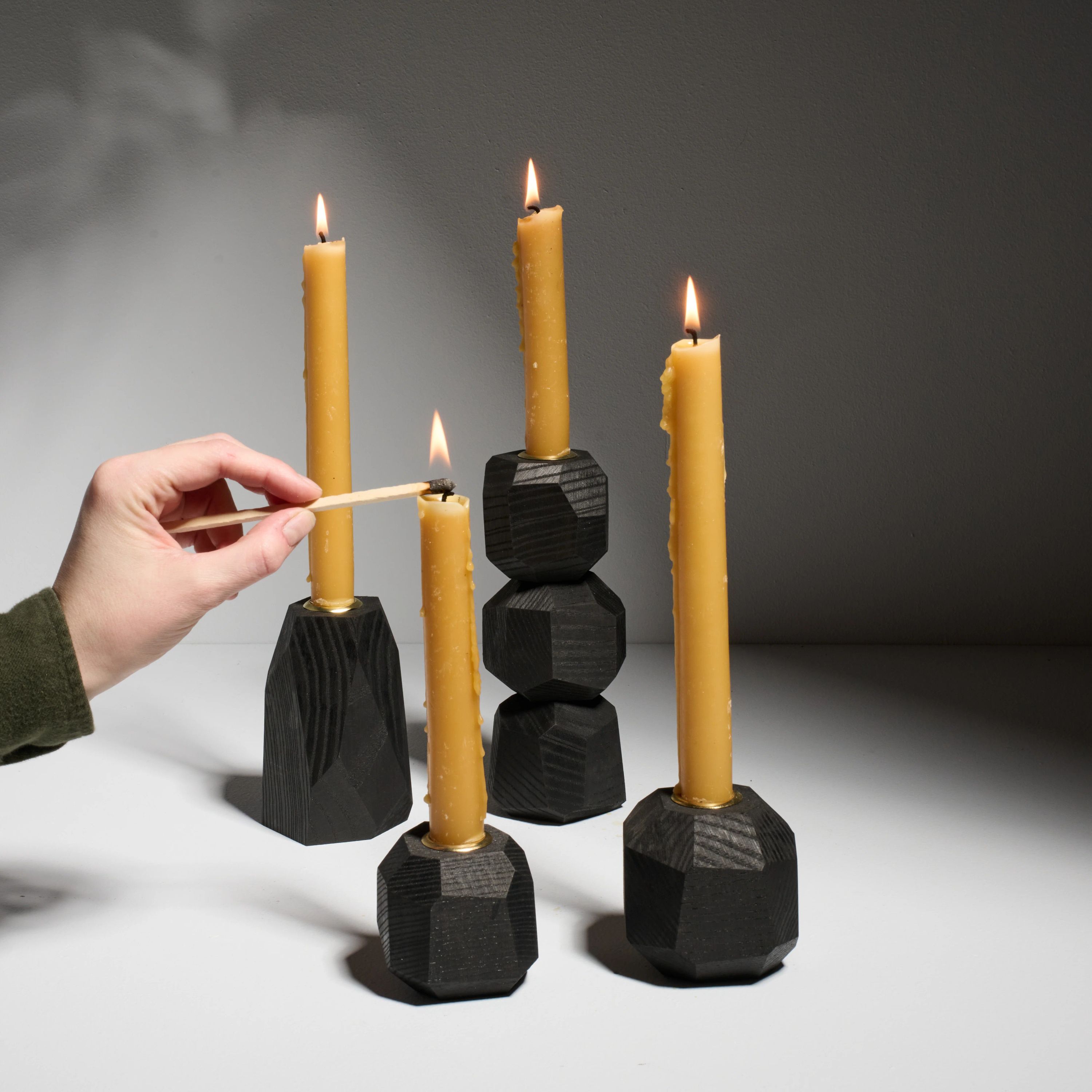 UGO Midnight Black 2