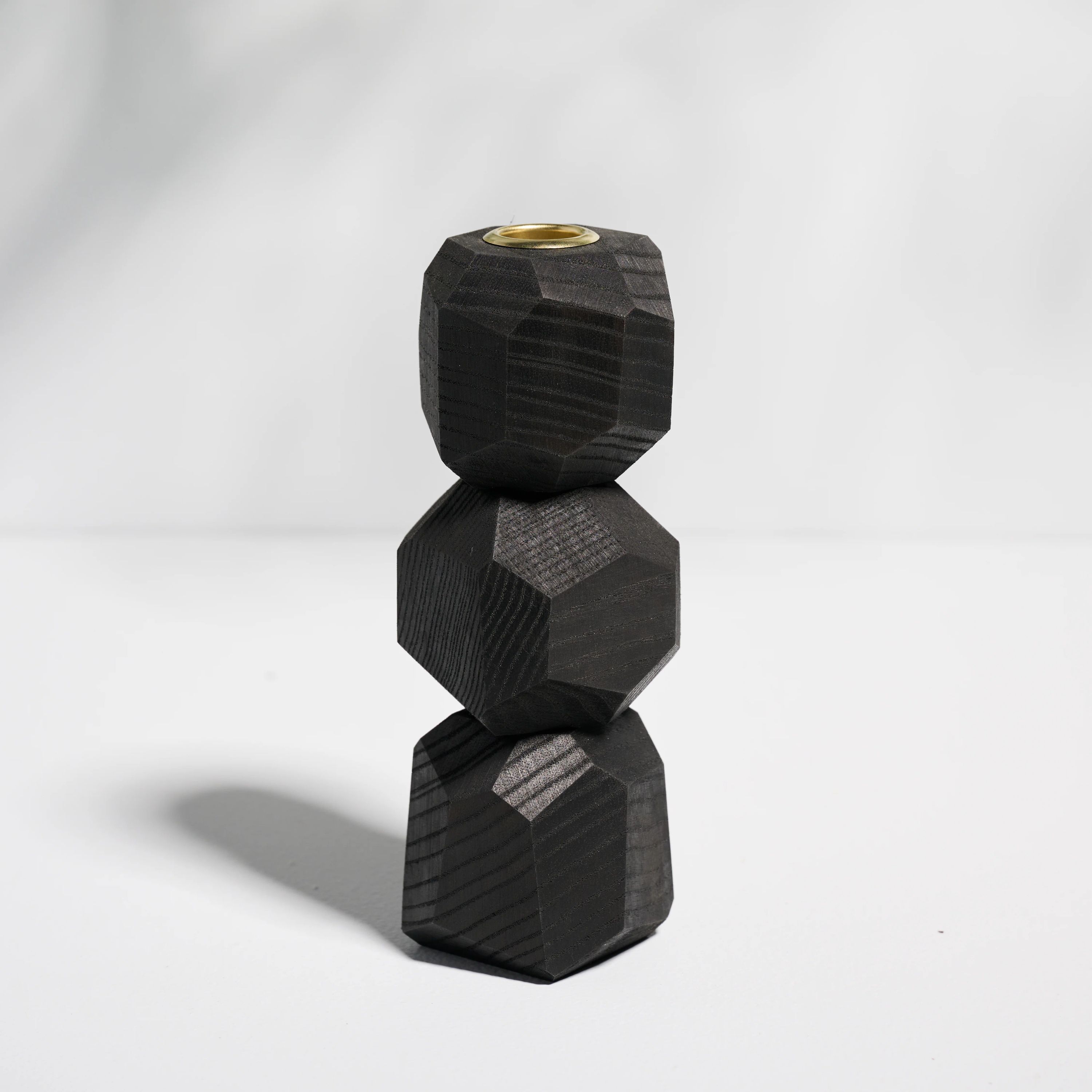 UGO Midnight Black 9